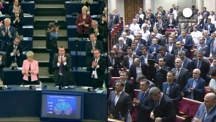 Giornata storica per Kiev, ratificato l'accordo di associazione con l'Europarlamento