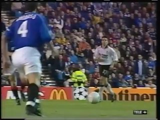 1999.10.26: Glasgow Rangers 1 - 2 Valencia (Resumen)