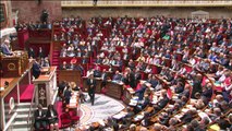 Valls prononce son discours de politique générale à l'Assemblée