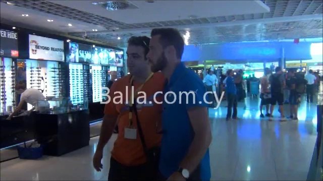 ΑΠΟΕΛ αναχώρηση Βαρκελώνη αεροδρόμιο (3)