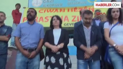 İlköğretim Okulunun Kapısını Zincirlediler