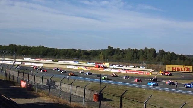 FSBK Nogaro (Septembre 2014) Départ Side Car Course 1