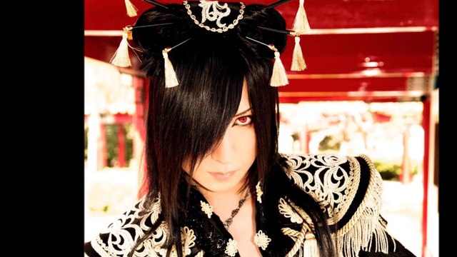 Destiny X de Clamp (Visual Kei fanvid)