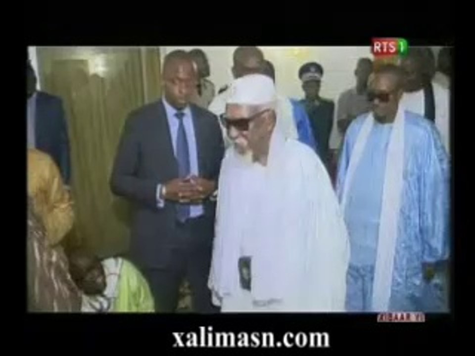 ziar de macky sall au khalife general des mourides aux hlm