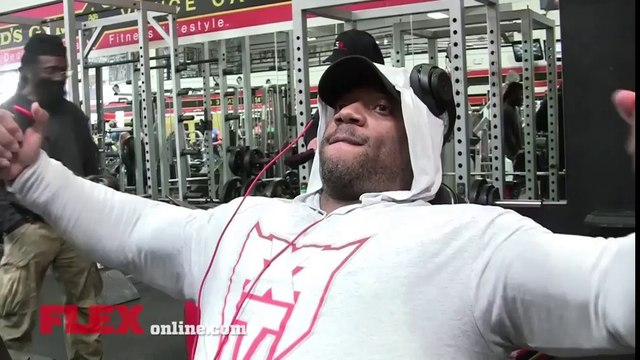 Shawn Rhoden Trains Chest 3 12 Weeks Before the 2014 Olympia