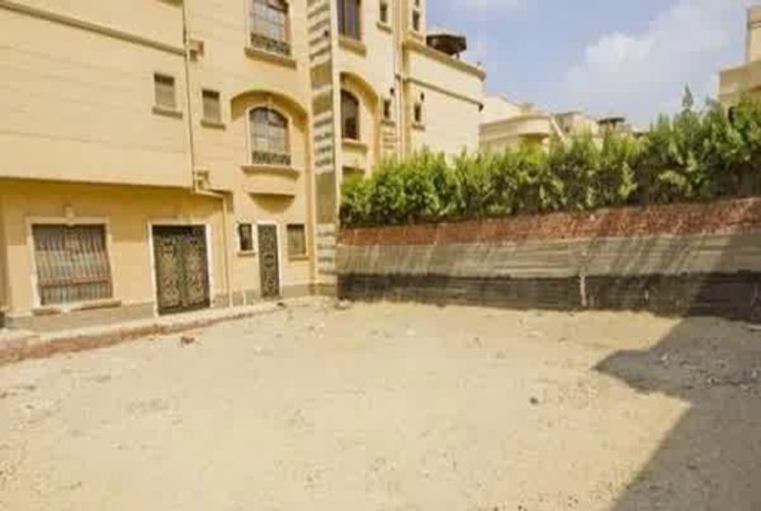 فيلا توين هاوس للبيع فى حي الاسمرات كمبوند، القاهرة الجديدة.