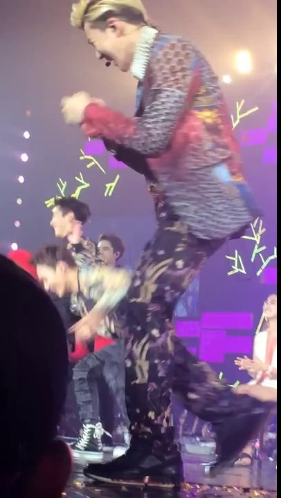 140914 chenmin moment @ EXO Planet lost in Bangkok