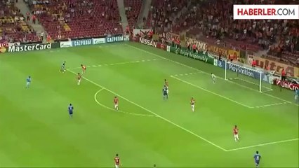 Fani Aysal, Anderlecht Maçını Ünal Aysal'la Birlikte İzledi