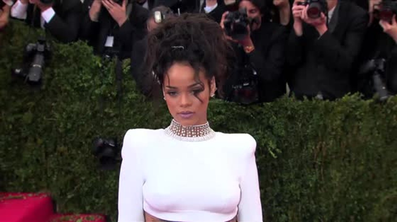 Rihanna verpasst CBS ein heftige Absage
