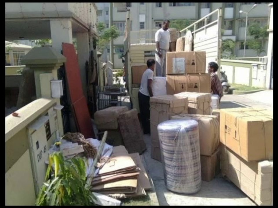 Best packers and movers baroda