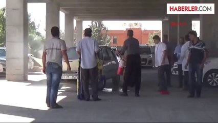 Hastane Otoparkındaki Otomobil Alev Aldı