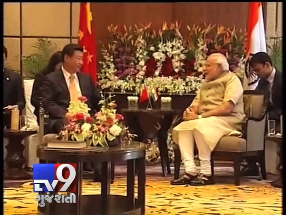 PM Narendra Modi in conversation with Chinese President Xi Jinping in Hotel Hyatt, Ahmedabad - Tv9 Gujarati