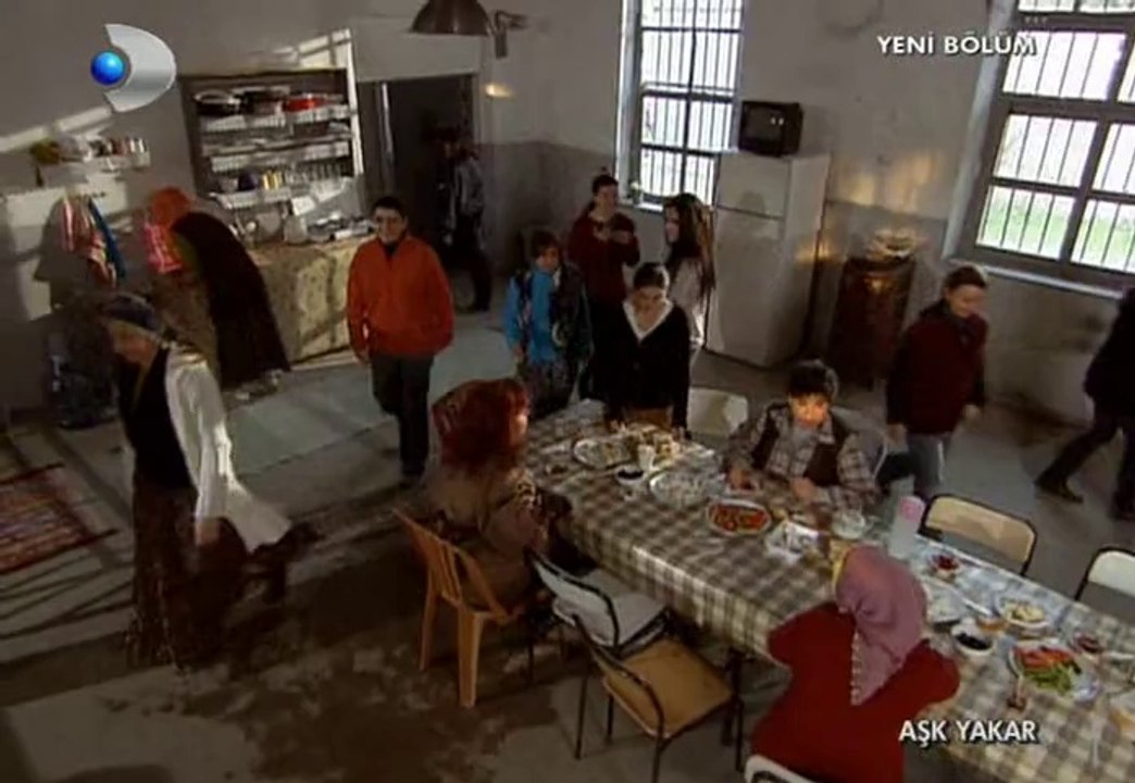 Ask.Yakar.09.Bolum.Buzlas_chunk_1