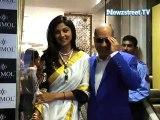 Shilpa Shetty goes south Indian way to inaugurate jewellery store