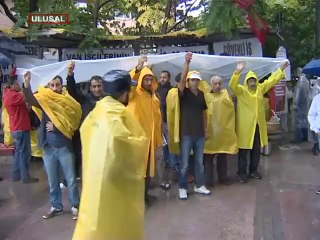 VANLI İŞÇİLER EYLEMDE