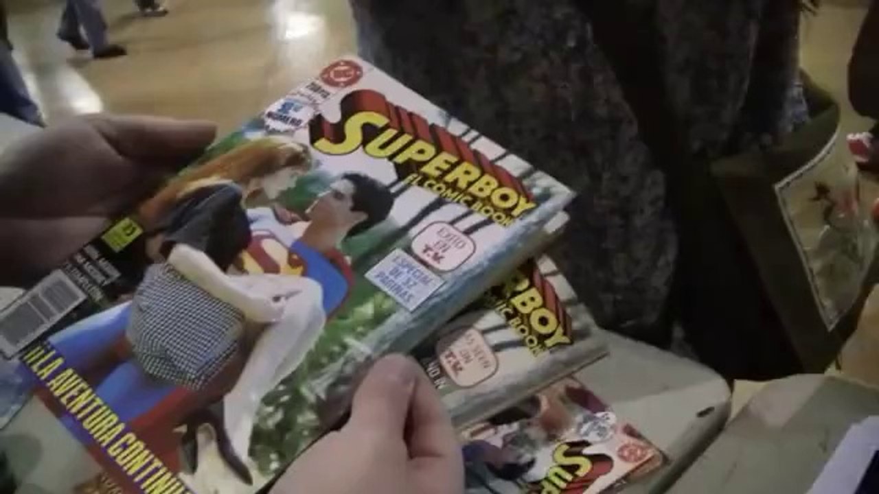 THE SUPERBOY THEATER SHOW Ep. 16 - Jim Calvert and the Spanish Superboy comic book!