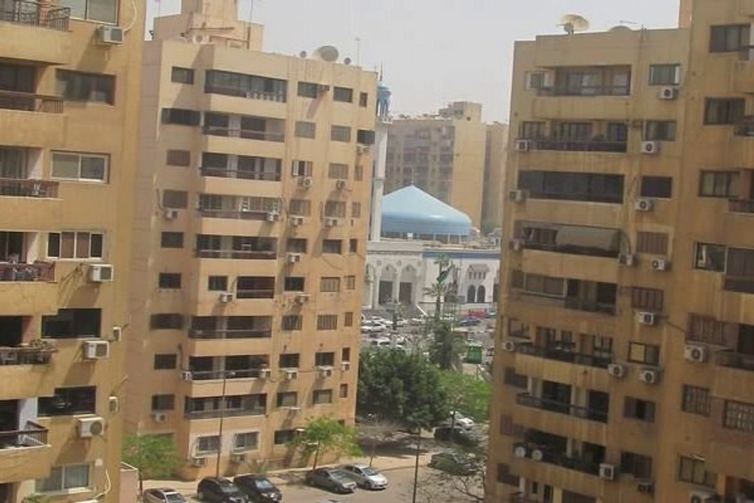 شقة للبيع في عمارات المدفعية اما سيتي ستارز