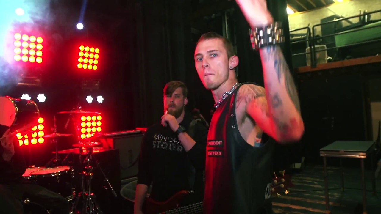 Machine Gun Kelly - Wanna Ball (Official Video)