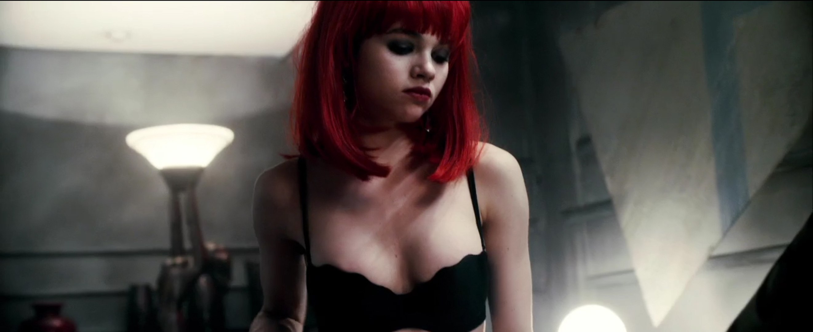 Kite Official Trailer w/ Samuel L. Jackson, India Eisley, Callan McAuliffe  - video Dailymotion