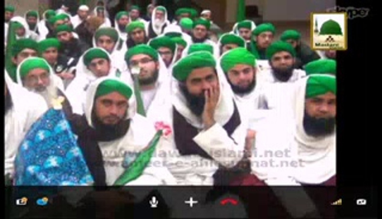 Phatay Hue Kapray Pehan Kar Namaz Parhna Kesa