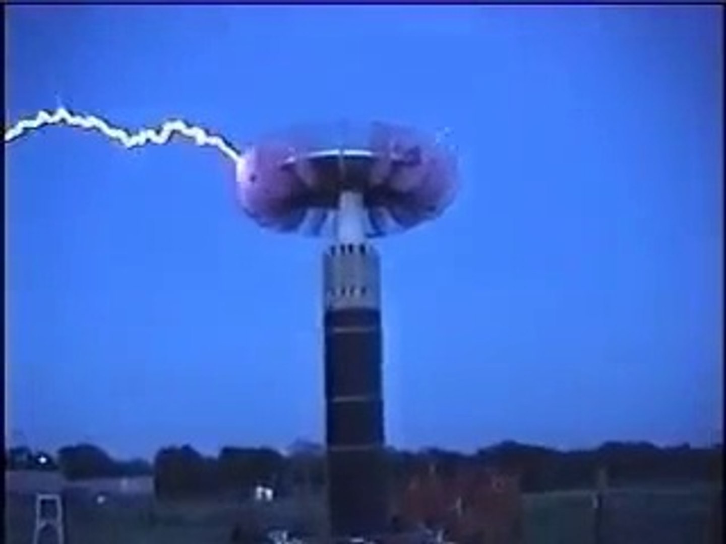 Oklahoma'da Dev Tesla Kulesi