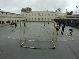 LEANDRO 140903 ATAJADA