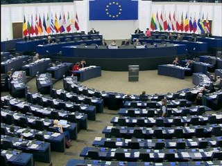 Ebola: "la communauté internationale n'a pas réagi assez vite"