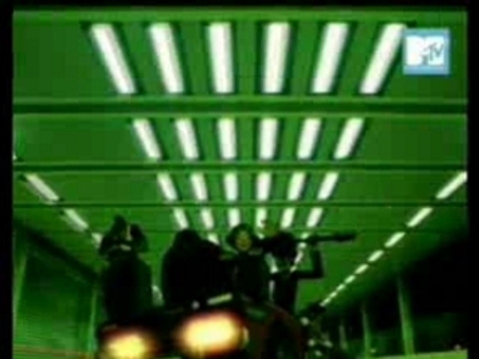 Gorillaz -  tomorrow comes today