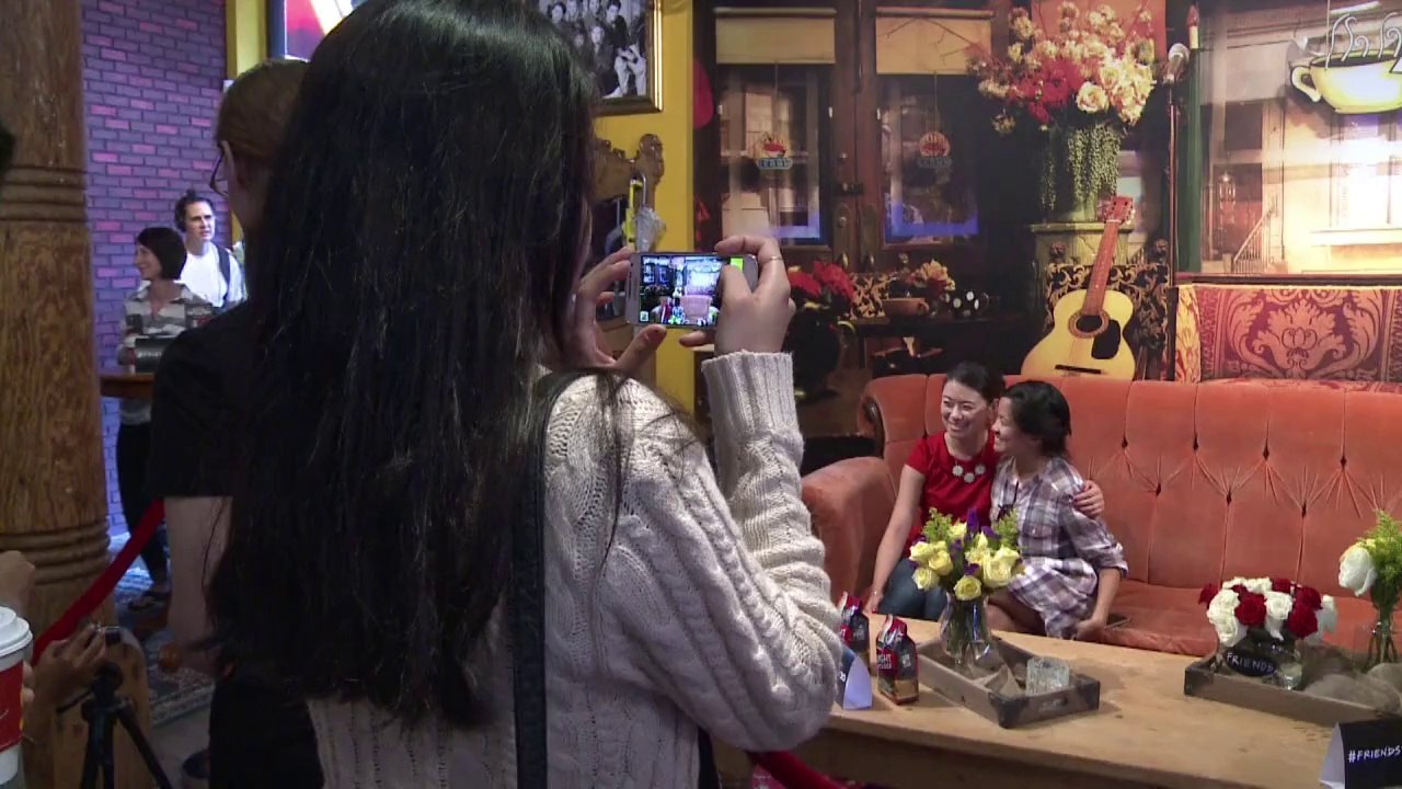 "Friends"-Fans stürmen Café der Kult-Serie