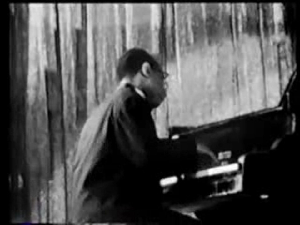 Kid Ory Muskrat Ramble -