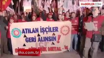 Cami Önünde Slogan Atan Gruba Cemaatten Tepki