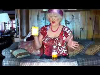 Hilarious Reaction to the Baking Soda and Vinegar Challenge - Jolean Does it!