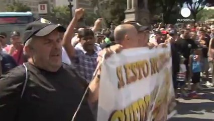 Taxi battle: traditional cabbies take on car-sharing service Uber