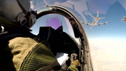 Hollande: French aircraft hit Islamic State target, "destroyed it completely"