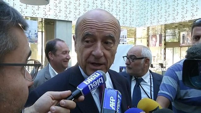 Juppé met en garde Sarkozy sur le respect de primaires ouvertes pour 2017