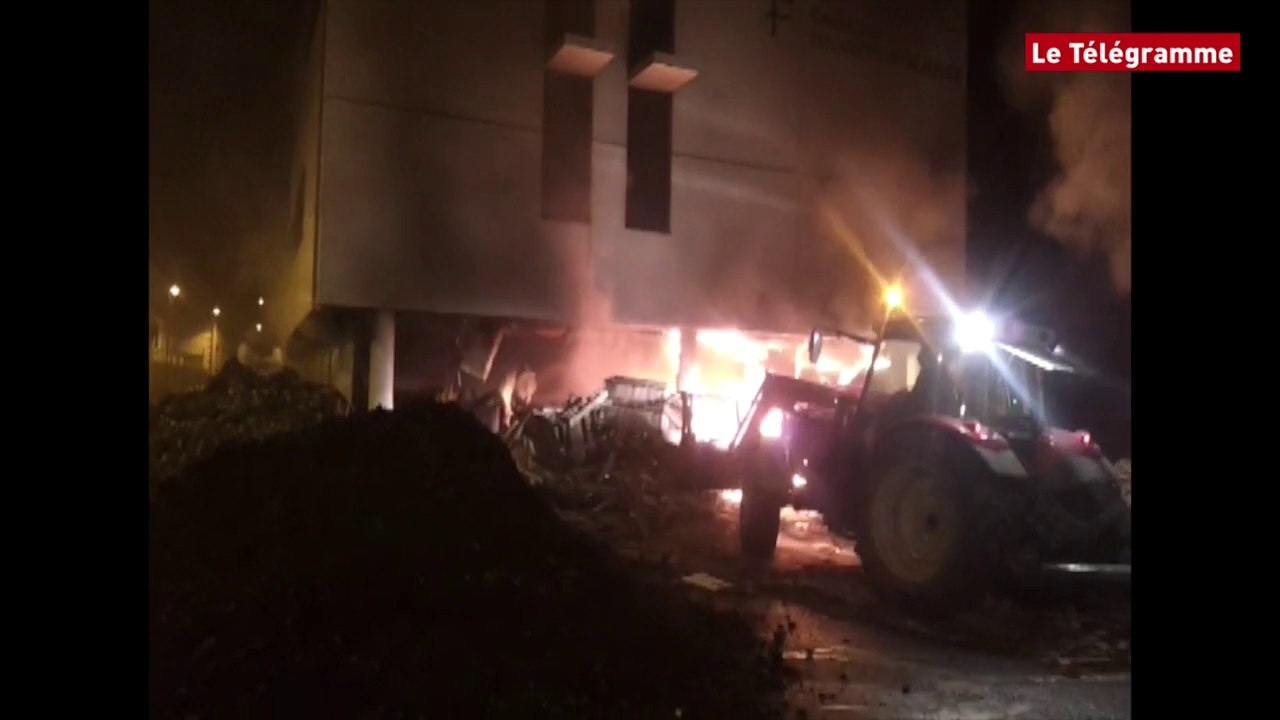 Morlaix. Incendie du centre des impôts