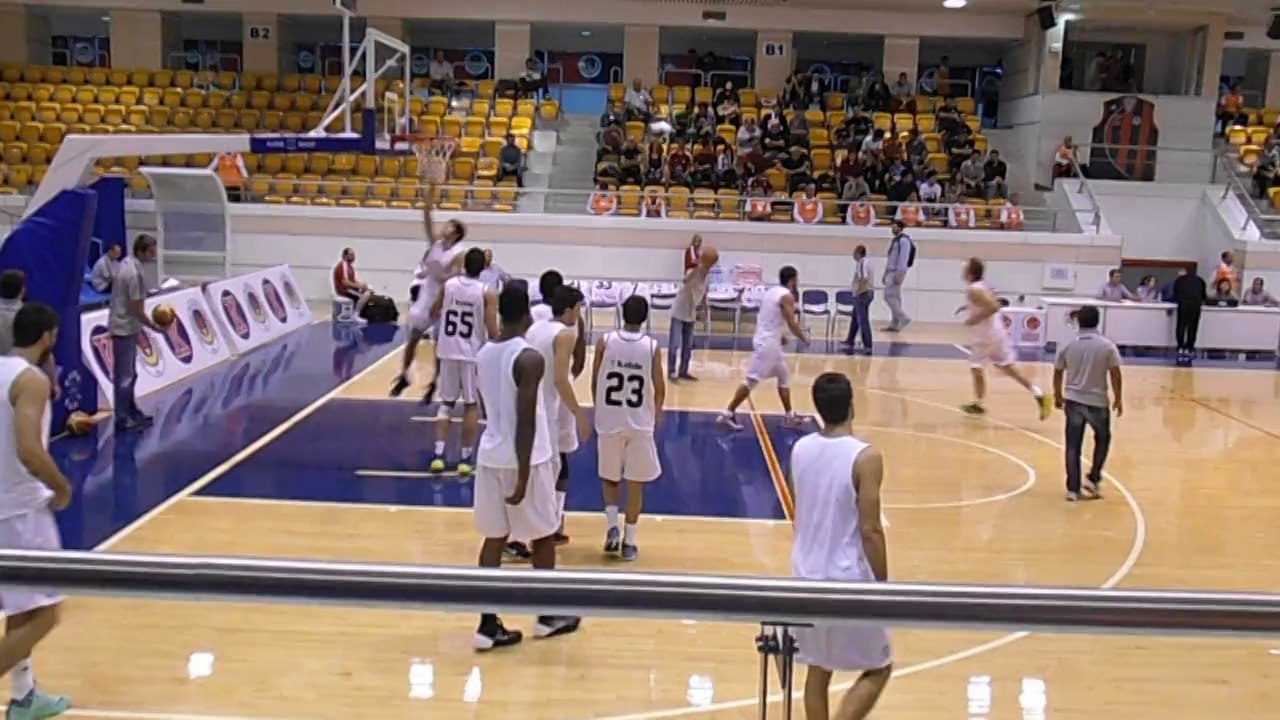 19 Eylül 2014 - Prof. Dr. Rüştü Yüce Turnuvası Takımımız ısınıyor..