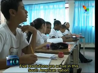 "Canaimas" laptops are part of the Knowledge Revolution in Venezuela