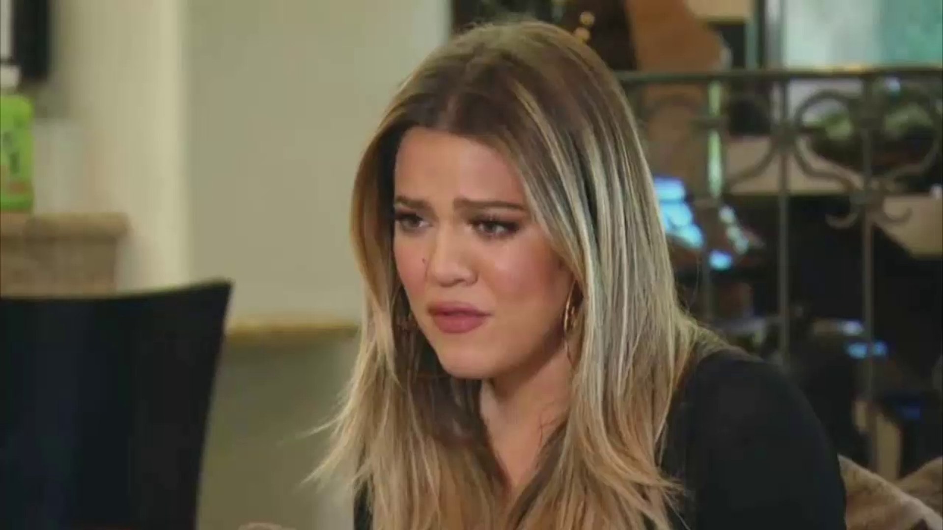 Watch Keeping Up with the Kardashians S09E17 Design For