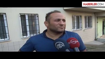 Haberi Alan Komşuları, Başkonsolosun Bursa'daki Babaevine Koştu