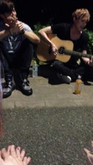 Royal Pirates - One hundred roses - busking at Yoyogi Park on Aug.19 2014