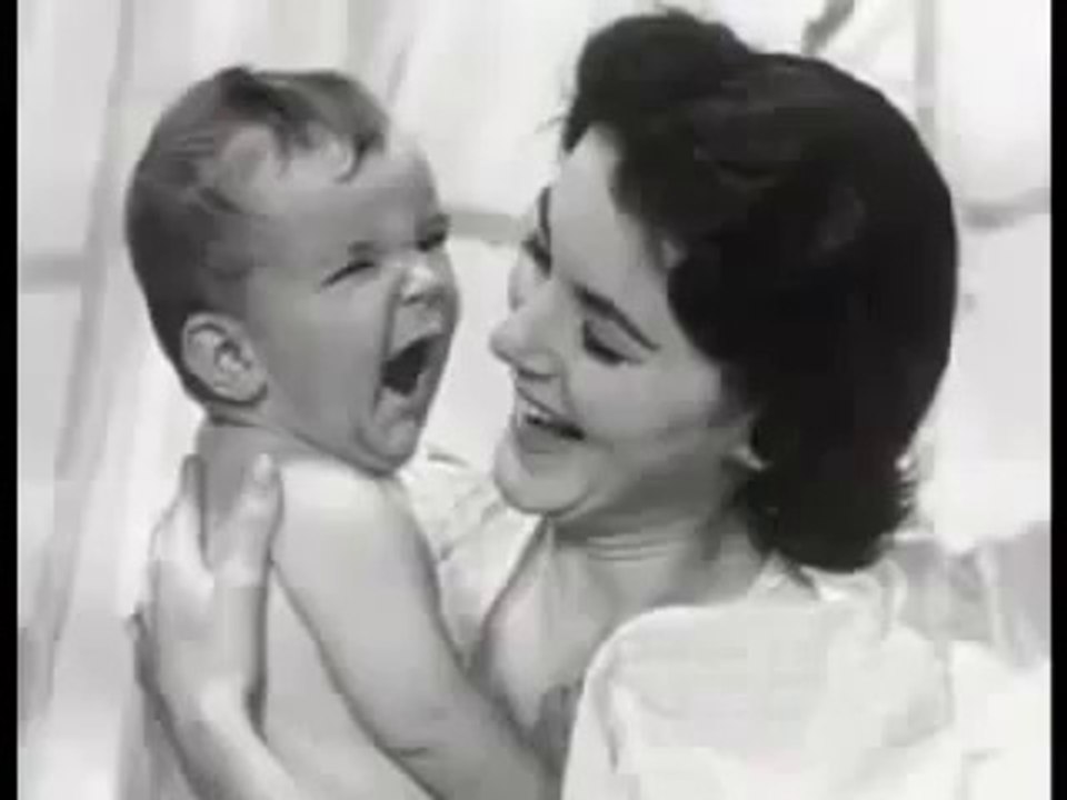 1957 PET EVAPORATED MILK COMMERCIAL ~ ADORABLE BABY WITH A HUGE YAWN