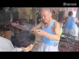 Bu Saç maşası bir harika tek seansta bozulmayan dümdüz saçlar