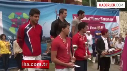 Kız Kulesi Yüzme Yarışması Nefes Kesti