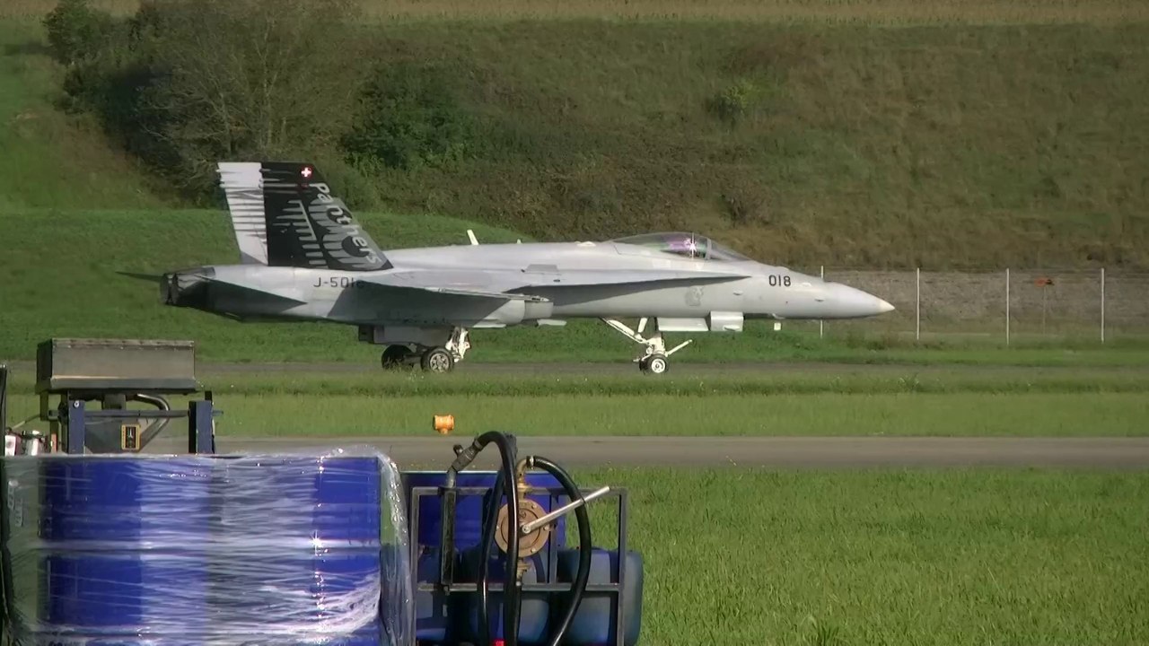 AIR14 F A 18 C