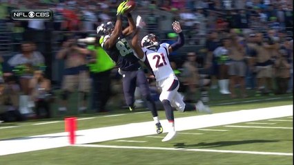 Q2 Wilson throws 39-yard touchdown pass to Lockette