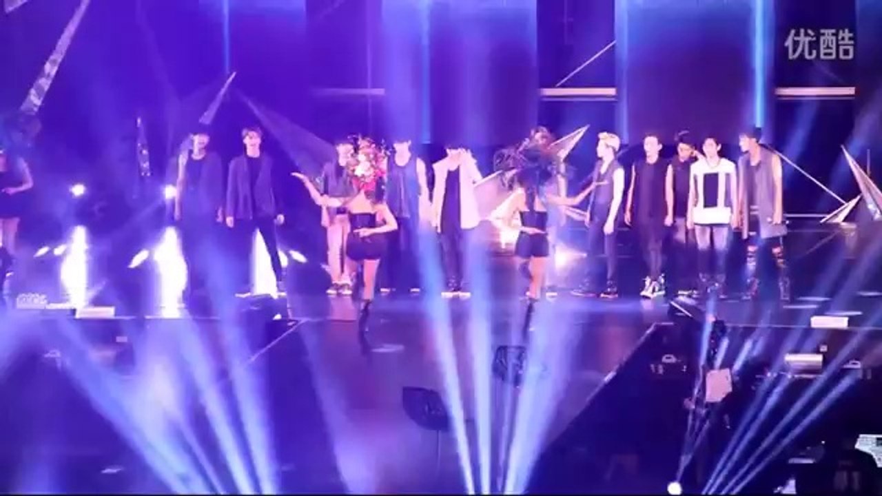 [Fancam] 140920 EXO - Moonlight   I'm Lay @ The Lost Planet Concert in Beijing