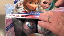 24 Surprise Eggs unboxing from Disney Frozen, with Olaf, Queen Elsa, disney collector br