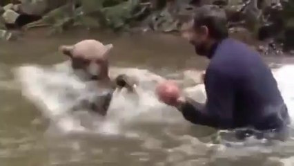 Vahşi Ayıyla Baba Oğul İlişkisi Kuran Çılgın Türk