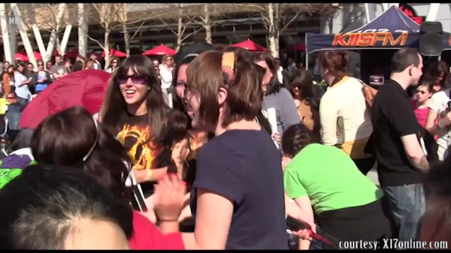 Chris Brown and Usher New Flame Performance At The IHeartRadio Music Festival 2014 Was Outstanding